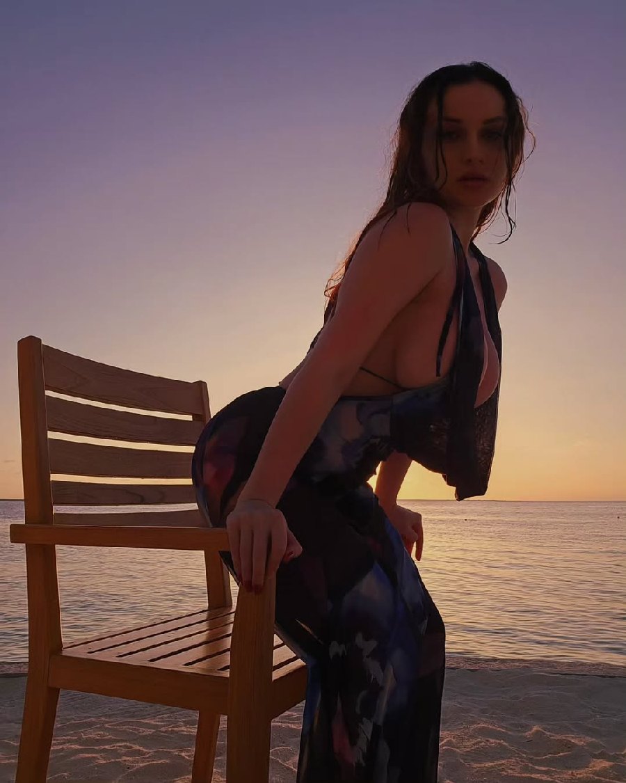 Sexy girl Miranda Faith nude in Stuttgart