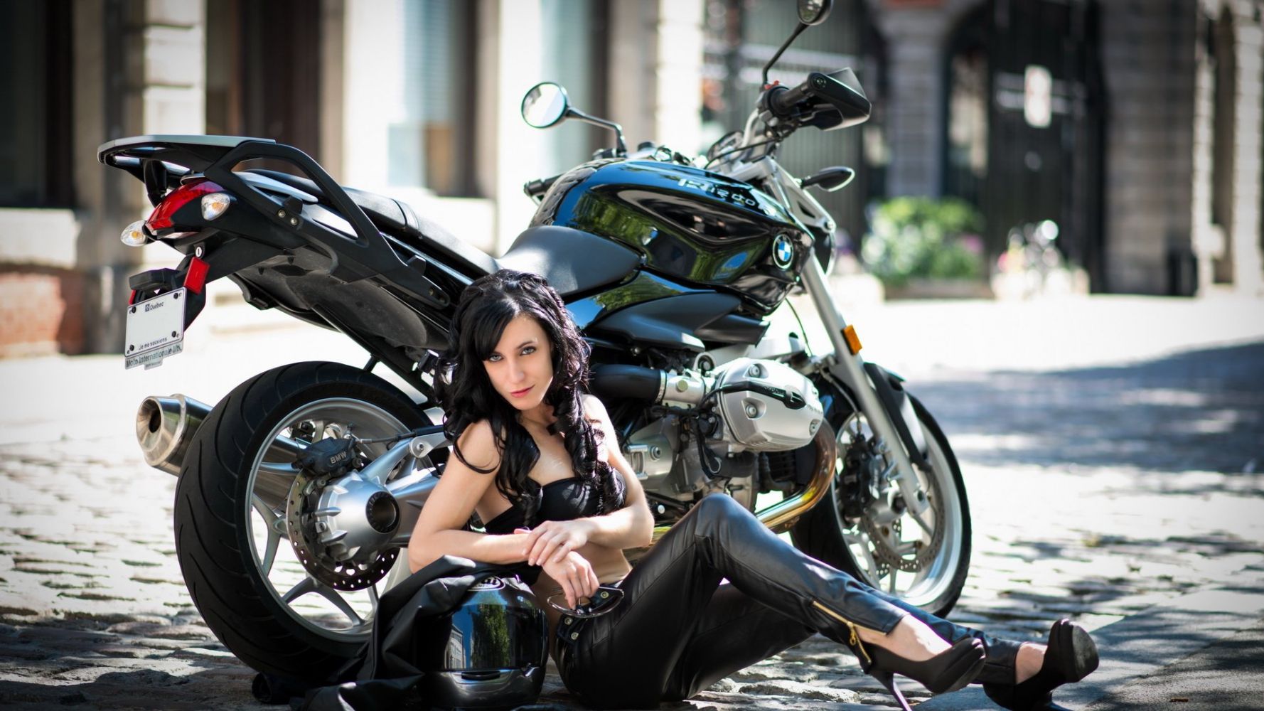 European women on bikes in Stuttgart