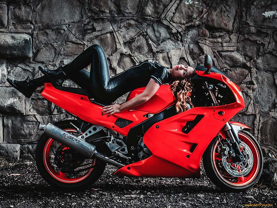 Beautiful girl Beautiful girls and motorcycles in Stuttgart