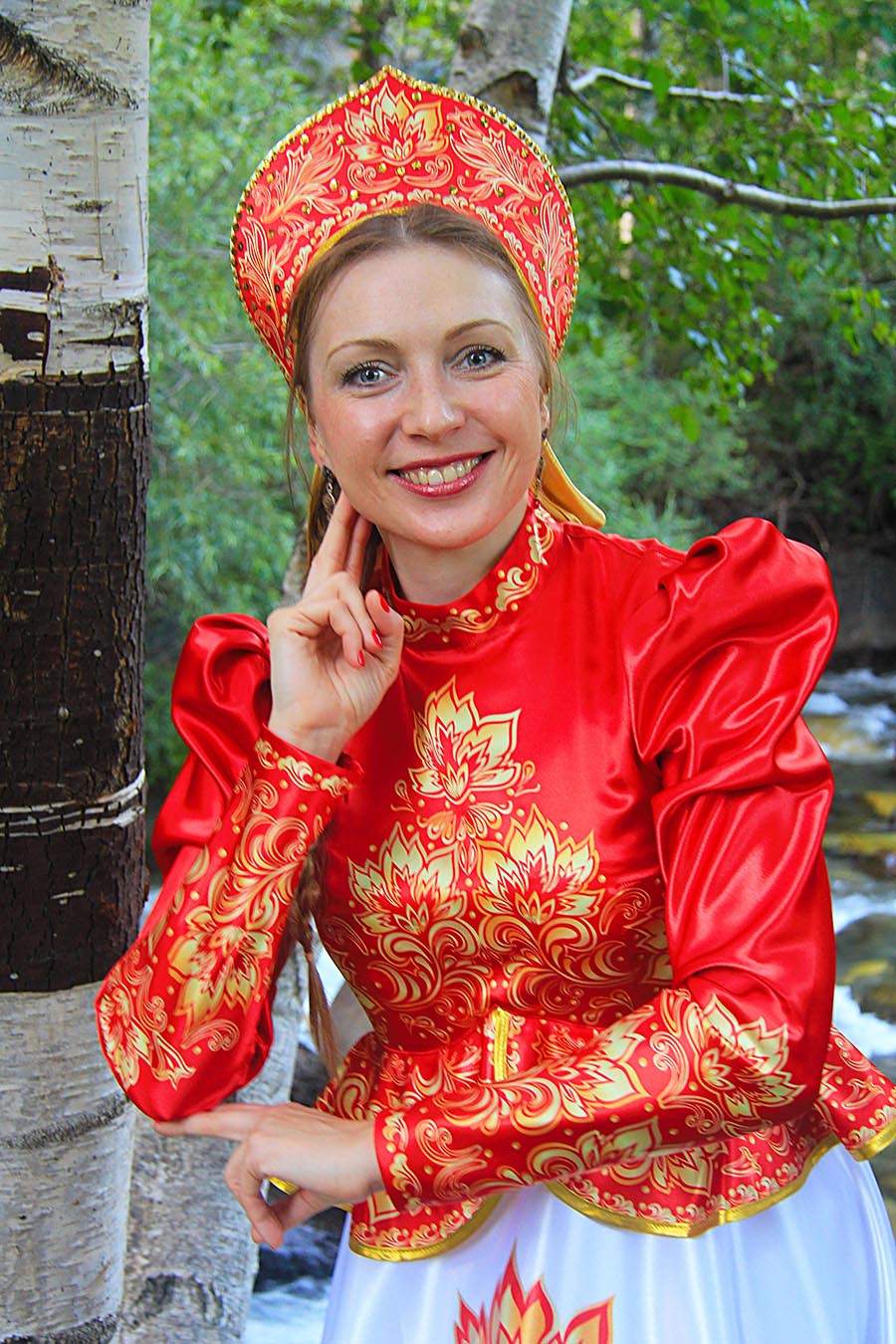 Women in Slavic costumes in Stuttgart