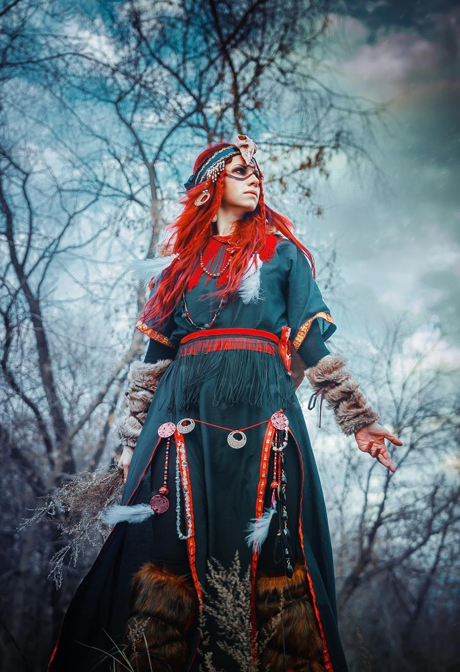 Girls in Slavic costumes underwear in Stuttgart