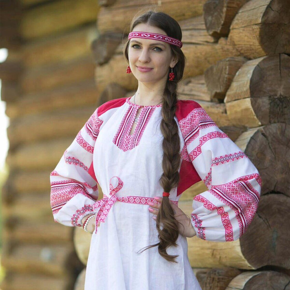 Girls in Slavic costumes in Stuttgart